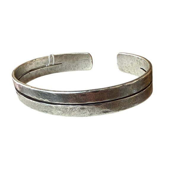J. Jill Metal Cuff Bracelet Silver Tone Textured Rustic Minimalist Boho Classic - Picture 7 of 11